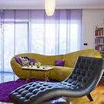 Domus
