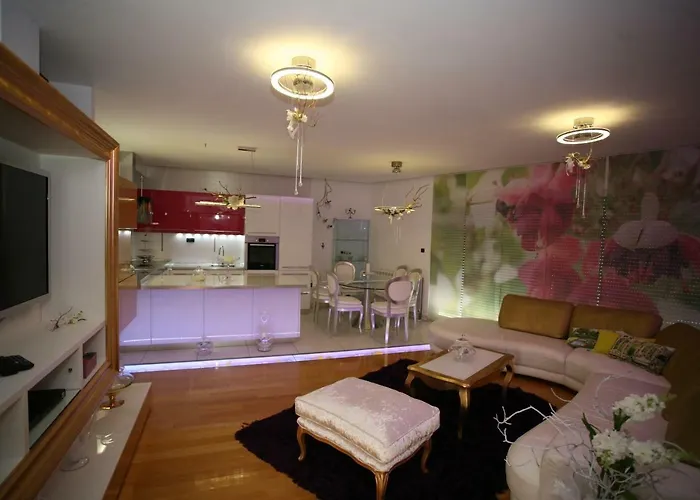 Domus * 트로기르