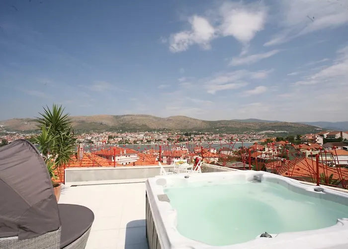 Domus * Trogir